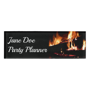 Badge D'identification Logs dans la cheminée Photographie de feu chaud