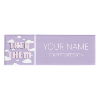 Badge D'identification Nuages Violets, Ils Prononounes