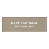 Badge D'identification Simple Basic Tan Sand Beige Minimal Titre moderne (Devant)