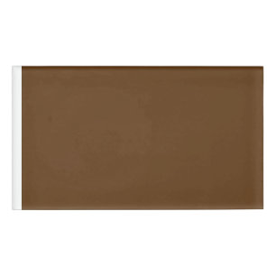 Badge D'identification un arrière - plan marron avec une bordure blanche_