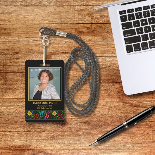 Badge Élégant employé floral latino-américain Folk