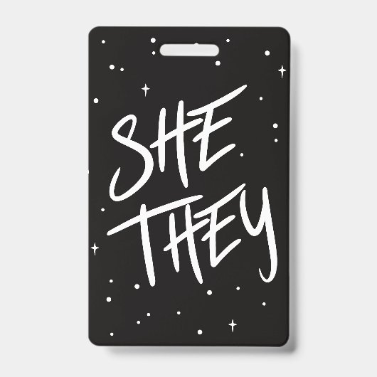 Badge Étoiles Elle/Ils Pronounes (Avant)