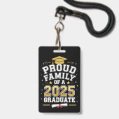 Badge Famille Fière D'Un Diplôme De 2025 (Avant avec lanière)