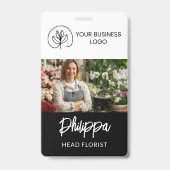 Badge ID de l'employé avec logo noir et photo large (Avant)