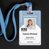 ID personnalisé de personnel médical en bleu pouss