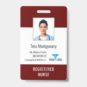 Badge ID photo de l'infirmière du centre Médicale