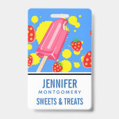 Badge Illustration d'un bâtonnet glacé rose et de fraise (Arrière)