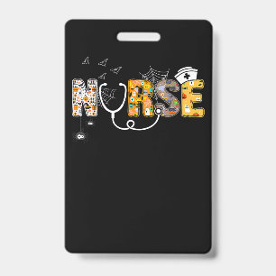 Badge Infirmière d'Halloween avec sorcière d'araignée de