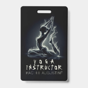 Badge Instructrice de yoga reiki, posture du pigeon roi
