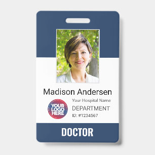 Badge Logo de médecin personnalisé, code-barres et carte