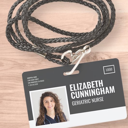 Badge Logo Rectangulaire Photo d'Infirmière Code-Barres 