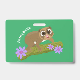 Badge Loris lent mignon et heureux sur une branche de de