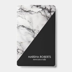 Badge Marbre blanc Monogramme Et Grains Noirs