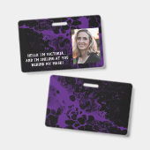 Badge Marbre Noir & Violet Bonjour Derrière le Masque (Avant & arrière)