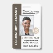 Badge Marron foncé, Photo d'identité de l'employé à l'en (Avant)