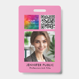 Badge Modèle de logo de code QR pour employés de petite 