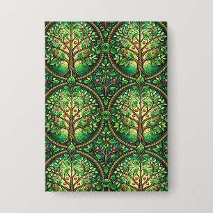 Badge Motif d'arbre vert orné sur un fond sombre