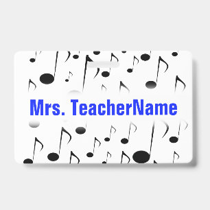 Badge Motif de beaucoup de notes musicales + Nom fait