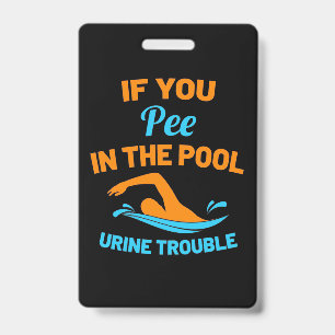 Badge Nageur Faire Pipi Dans La Piscine
