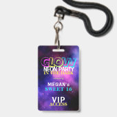 Badge Neon glow VIP access Sweet 16 birthday invitation (Avant avec lanière)