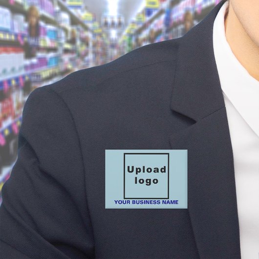 Badge Nom commercial et logo sur le rectangle bleu clair