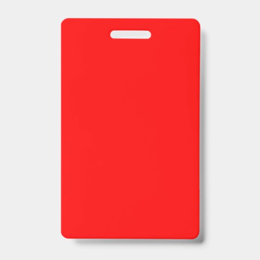 Badge nominatif rouge uni design épuré et minimal (Avant)