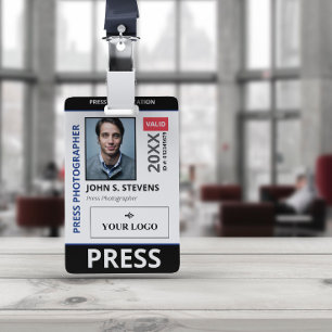 Badge Photo noir bleu et carte de presse avec logo plus