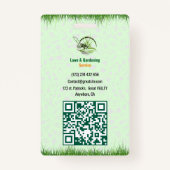 Badge Professional White and Green Lawn Care (Dos)