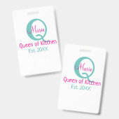 Badge Queen of cuisine monogramme vert rose simple minim (Avant & arrière)