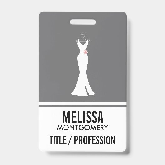 Badge Robe blanche élégante sur gris - Conception simple (Avant)
