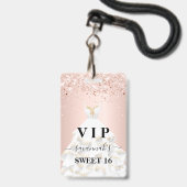 Badge Robe blanche rose pour Sweet 16 nom vip (Avant avec lanière)
