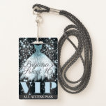 Badge Robe gris bleu étincelante Sweet 16 VIP Pass<br><div class="desc">Personnaliser pour tout événement.</div>