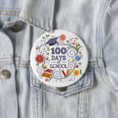 Badge Rond 10 Cm "100 Days of School" Button (En situation)