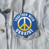Badge Rond 10 Cm Avec L'Ukraine (En situation)