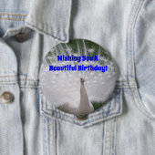 Badge Rond 10 Cm Beau Anniversaire Peacock Button Pin (En situation)