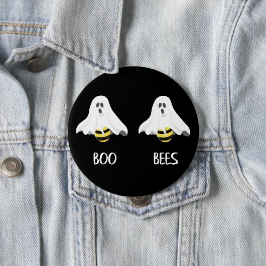 Badge Rond 10 Cm Boo Bees Ghost Humour Halloween (En situation)