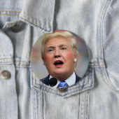 Badge Rond 10 Cm Bouton drôle de Donald Clinton de parodie (En situation)