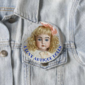 Badge Rond 10 Cm Bouton I Love Antique Poupées 4" (En situation)