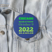 Badge Rond 10 Cm Bouton Marathon de Chicago 2022 (En situation)
