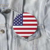 Badge Rond 10 Cm Bouton rouge blanc et bleu (En situation)