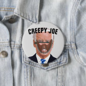 Badge Rond 10 Cm BOUTONS déplaisant JOE BIDEN (En situation)
