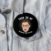 Badge Rond 10 Cm C'est mon costume notoire de RBG - blanc -- Electi (En situation)