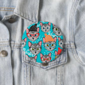 Badge Rond 10 Cm Chat dans le casquette (En situation)