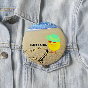 Badge Rond 10 Cm Chick retraité à la plage