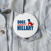 Badge Rond 10 Cm CHIENS SUPPORTENT HILLARY.png (En situation)