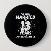 Badge Rond 10 Cm Couples mariés 13 ans drôle 13ème anniversaire (Devant)