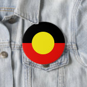 Badge Rond 10 Cm Drapeau autochtone (En situation)