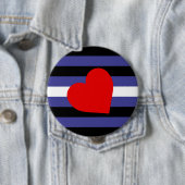 Badge Rond 10 Cm Drapeau de la Fierté en cuir (En situation)