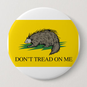 Badge Rond 10 Cm Drapeau de ne pas marcher sur moi de Libertarien -