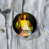 Badge Rond 10 Cm Grand bouton rond d'Evangelization de DWMoM (En situation)